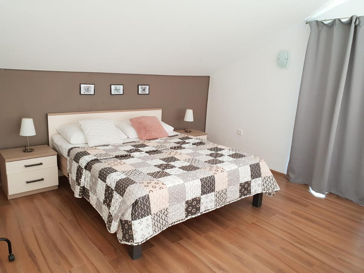 Apartments Skocic Vodice Kültér fotó